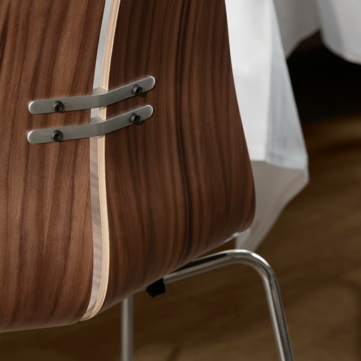 FRITZ HANSEN / PK3（ピーケー3） / ウォルナット / スチールベース（クローム仕上げ） / チェア