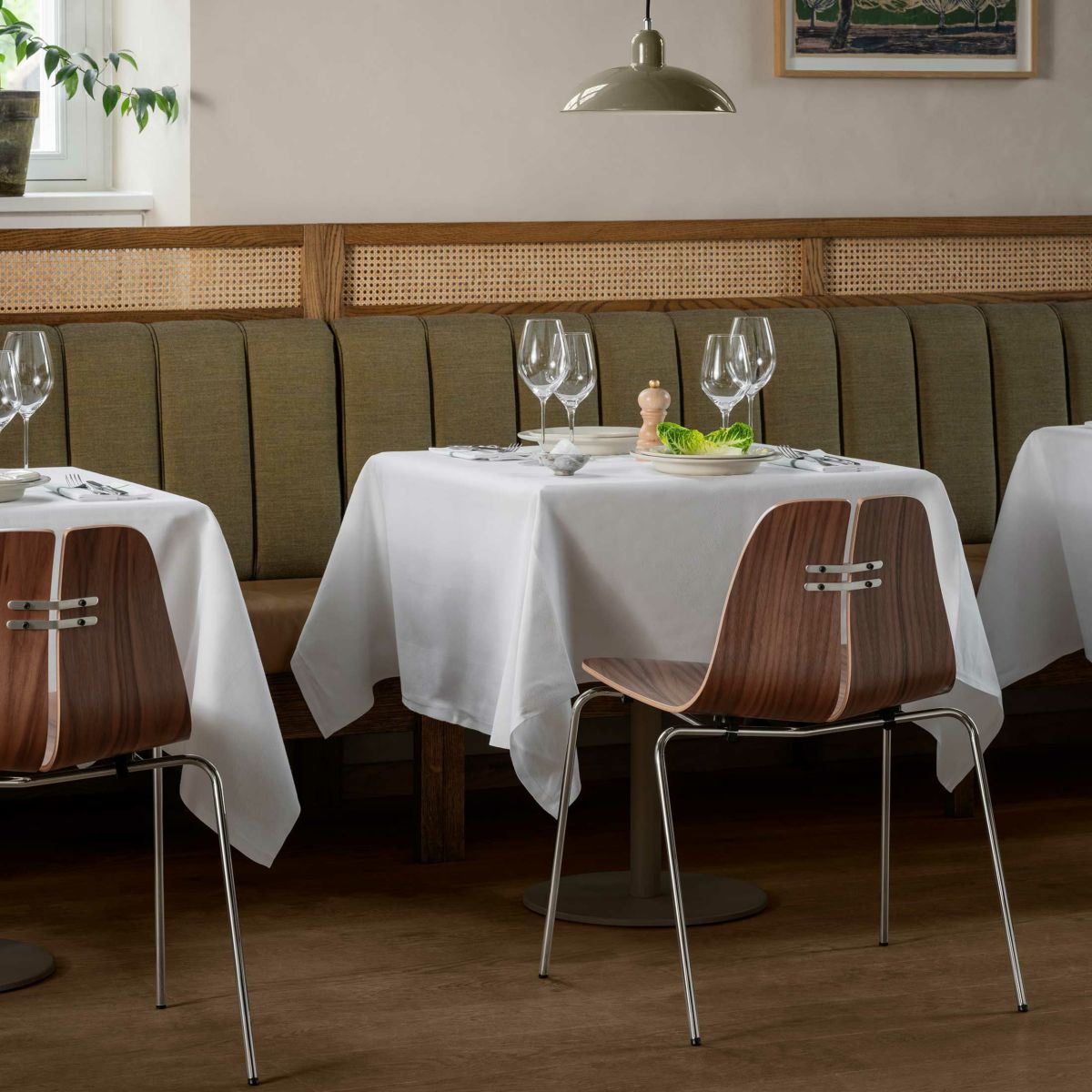 FRITZ HANSEN / PK3（ピーケー3） / ウォルナット / スチールベース（クローム仕上げ） / チェア