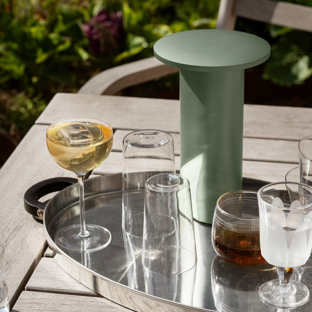 FRITZ HANSEN（フリッツ・ハンセン） / SOLAE（ソラエ） / ライトグリーン（アルマイト仕上げ） / テーブルランプ