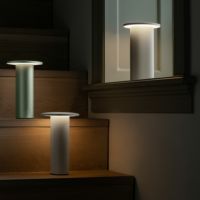 FRITZ HANSEN（フリッツ・ハンセン） / SOLAE（ソラエ） / ライトグリーン（アルマイト仕上げ） / テーブルランプ