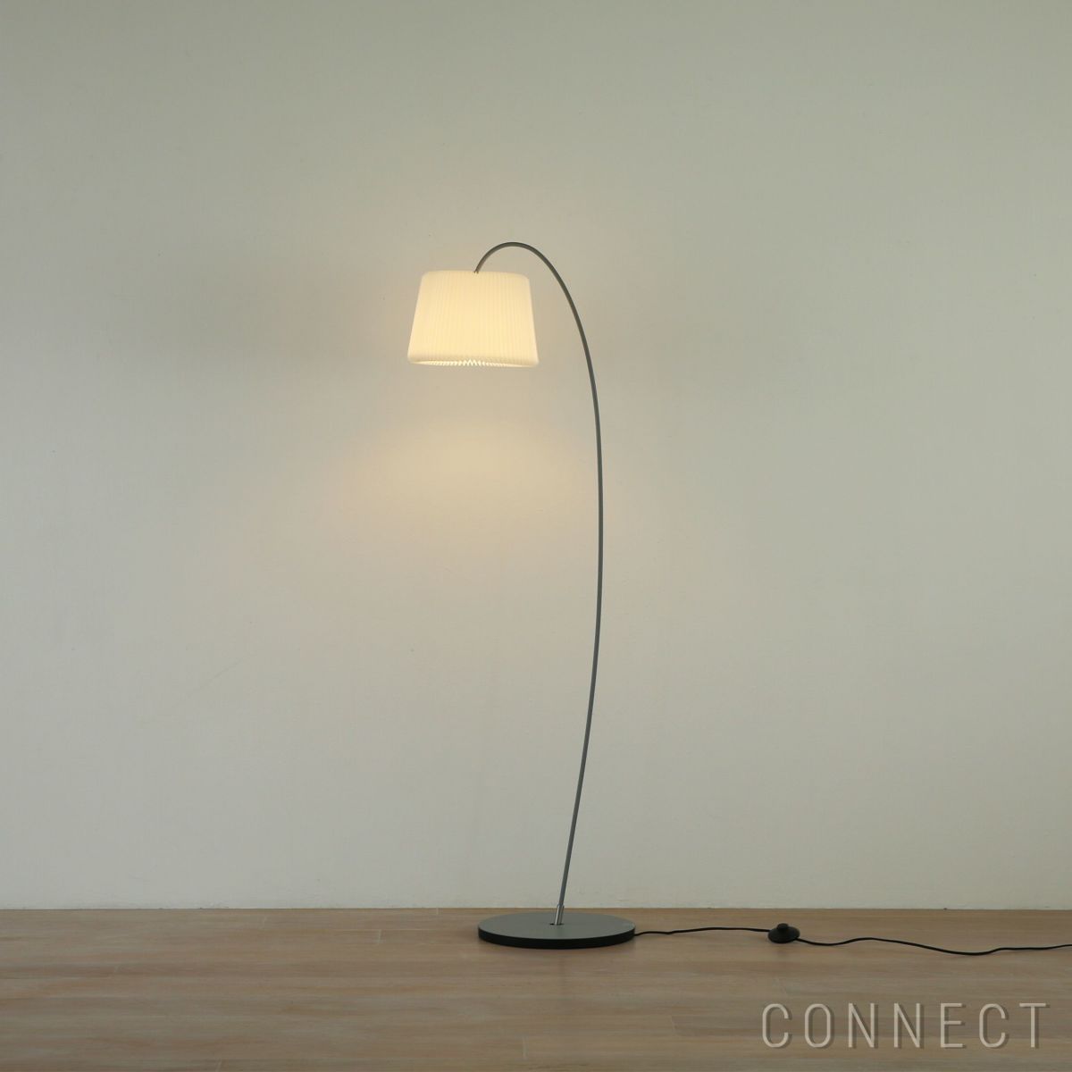 LE KLINT（レ・クリント） / 320M SNOWDROP（スノードロップ） / グレー / フロアランプ《スマート電球プレゼント》