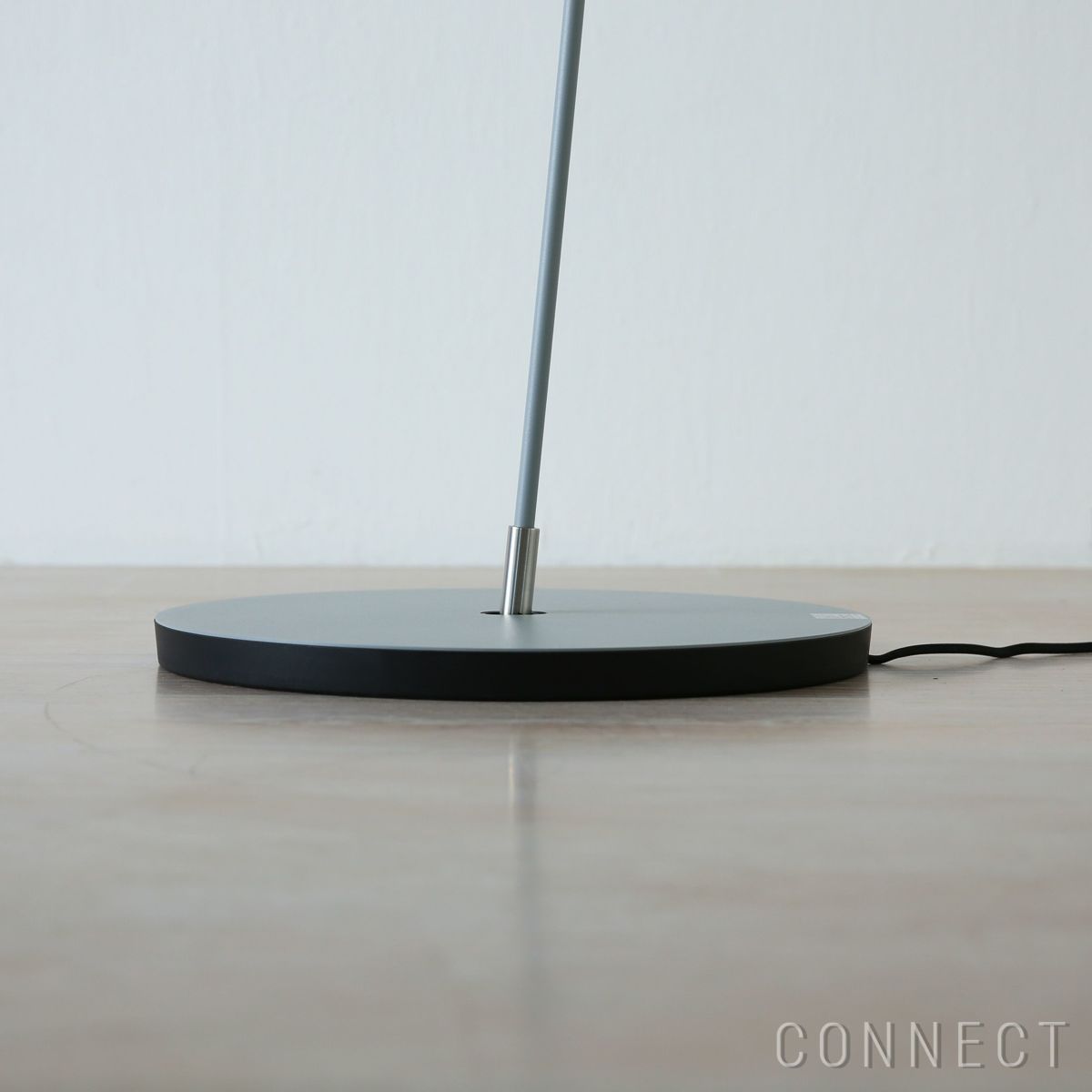 LE KLINT（レ・クリント） / 320M SNOWDROP（スノードロップ） / グレー / フロアランプ《スマート電球プレゼント》