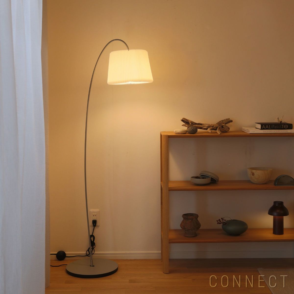 LE KLINT（レ・クリント） / 320M SNOWDROP（スノードロップ） / グレー / フロアランプ