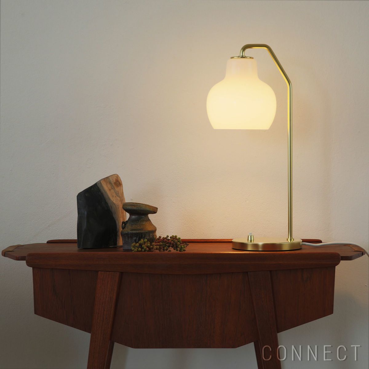 Louis Poulsen（ルイスポールセン） / VL Ring Crown Table Lamp（VL リングクラウン） / テーブルランプ