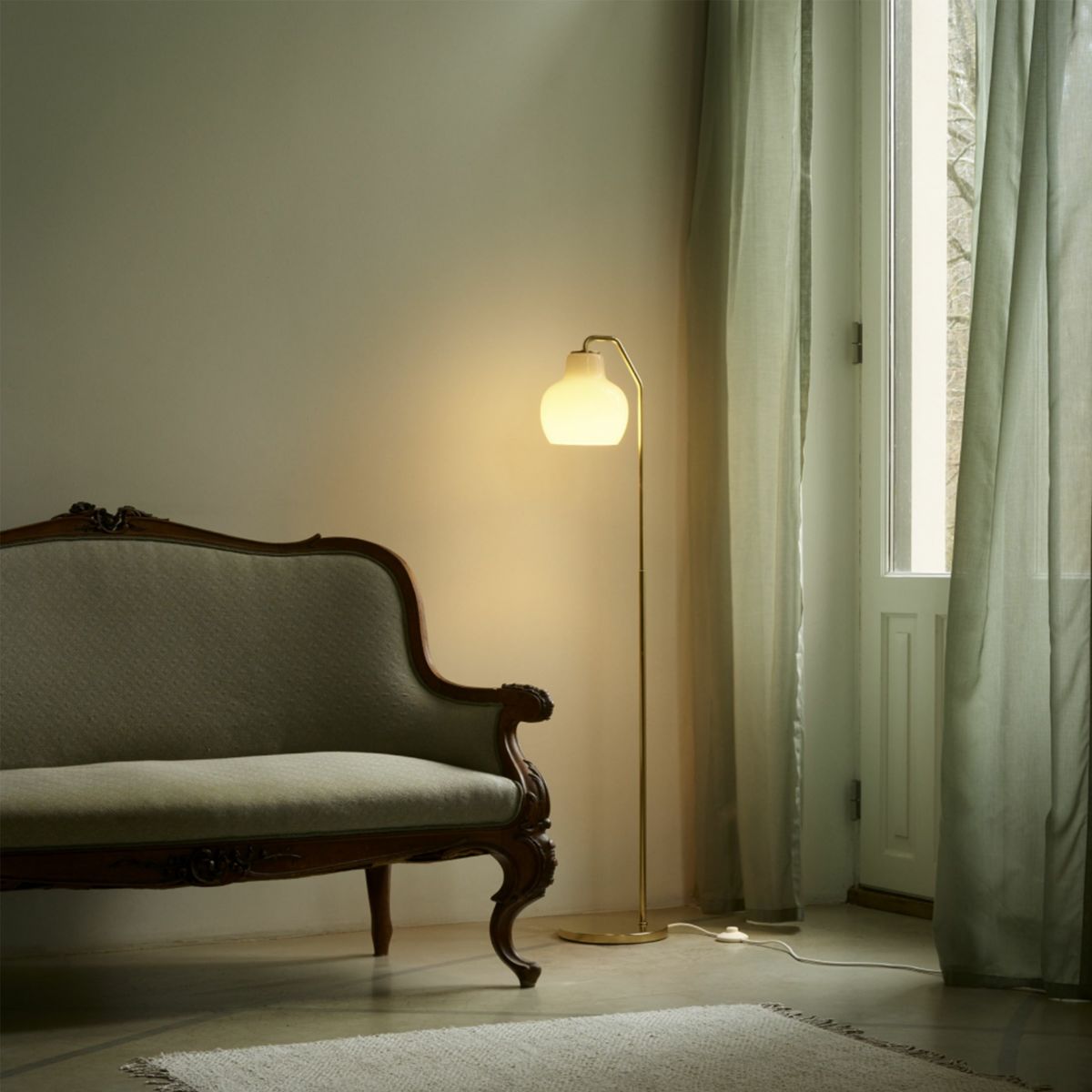 Louis Poulsen（ルイスポールセン） / VL Ring Crown Floor Lamp（VL リングクラウン） / フロアランプ