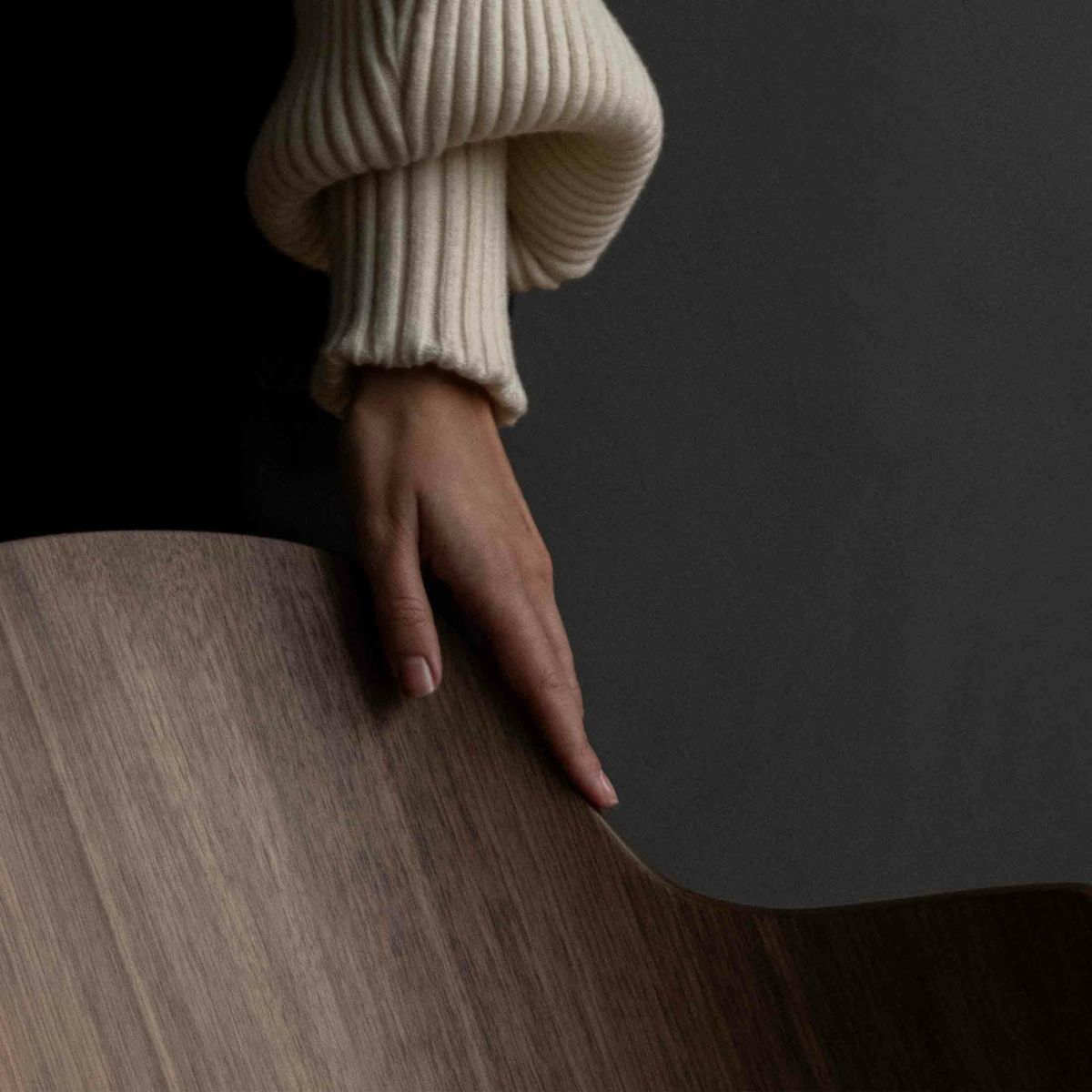 Audo Copenhagen（オドー・コペンハーゲン） / The Penguin Rocking Chair（ペンギンロッキングチェア） / Walnut / Dakar 0329 (Brown)