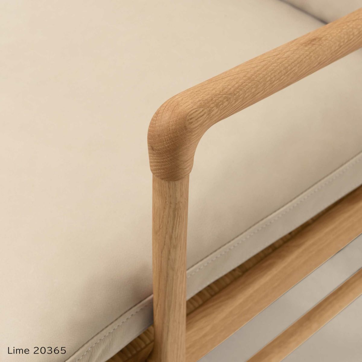 CARL HANSEN & SON （カール・ハンセン＆サン） / OW149 COLONIAL CHAIR（コロニアルチェア） / オーク材・オイル仕上げ / ソーレンセンレザー TERRA