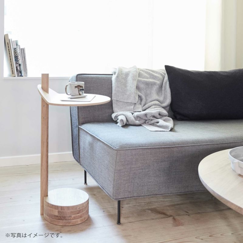 【アウトレット】FORM & REFINE（フォーム&リファイン） / Stilk Side Table（スティルク サイドテーブル） / Oak White Oil（オーク ホワイトオイル仕上げ） / サイドテーブル