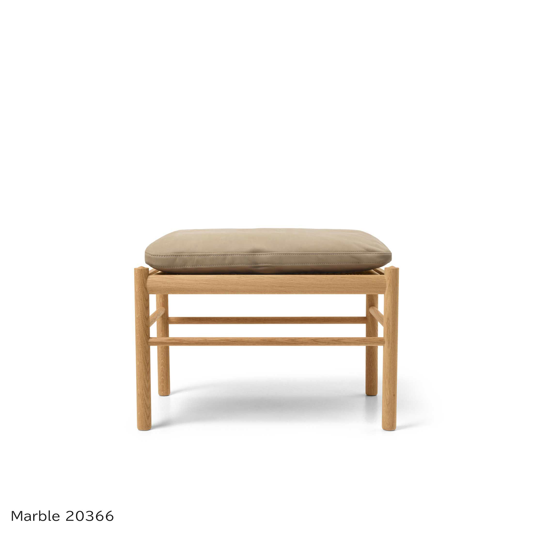 CARL HANSEN & SON （カール・ハンセン＆サン） / OW149F COLONIAL FOOTSTOOL（コロニアルフットスツール） / オーク材・オイル仕上げ / ソーレンセンレザー TERRA