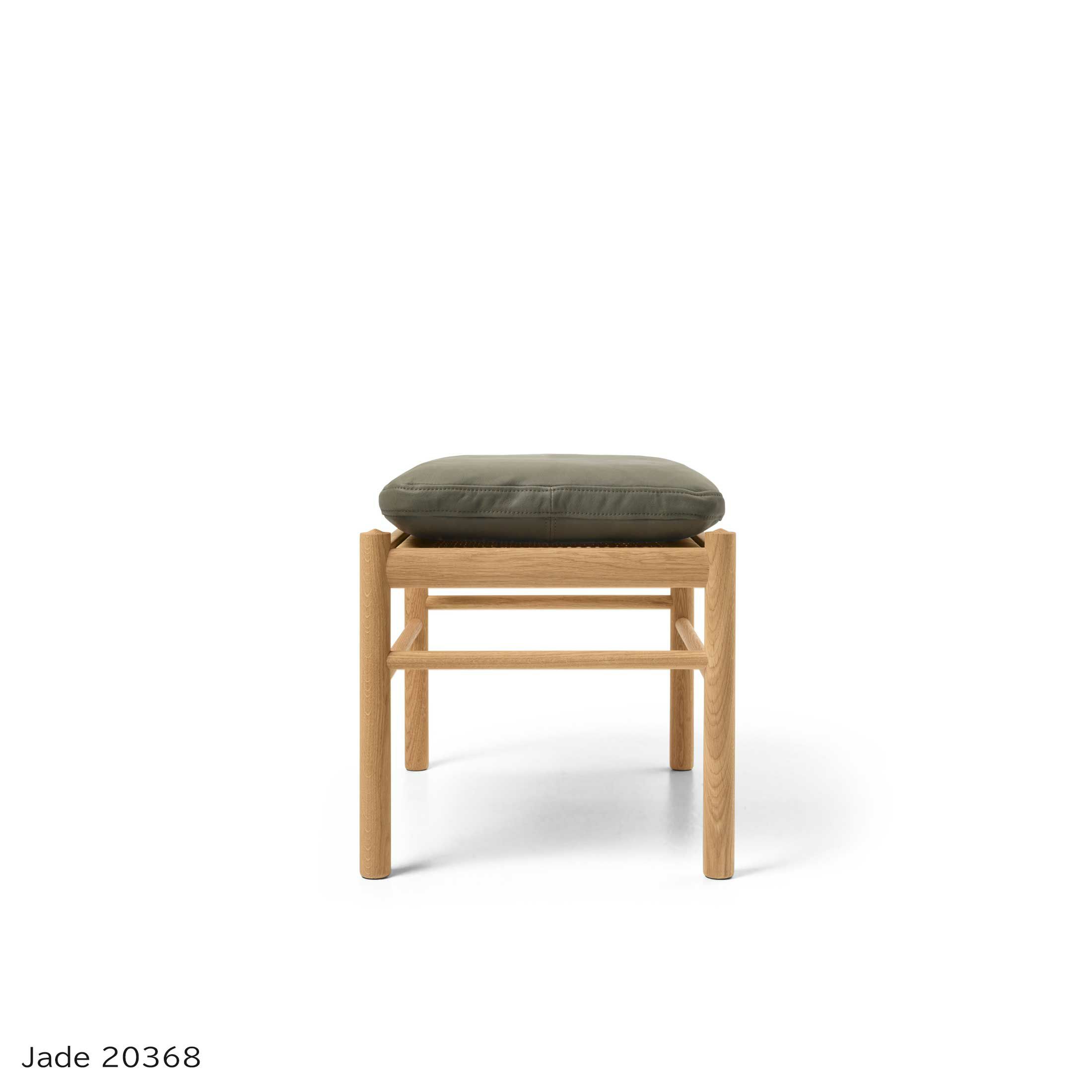 CARL HANSEN & SON （カール・ハンセン＆サン） / OW149F COLONIAL FOOTSTOOL（コロニアルフットスツール） / オーク材・オイル仕上げ / ソーレンセンレザー TERRA