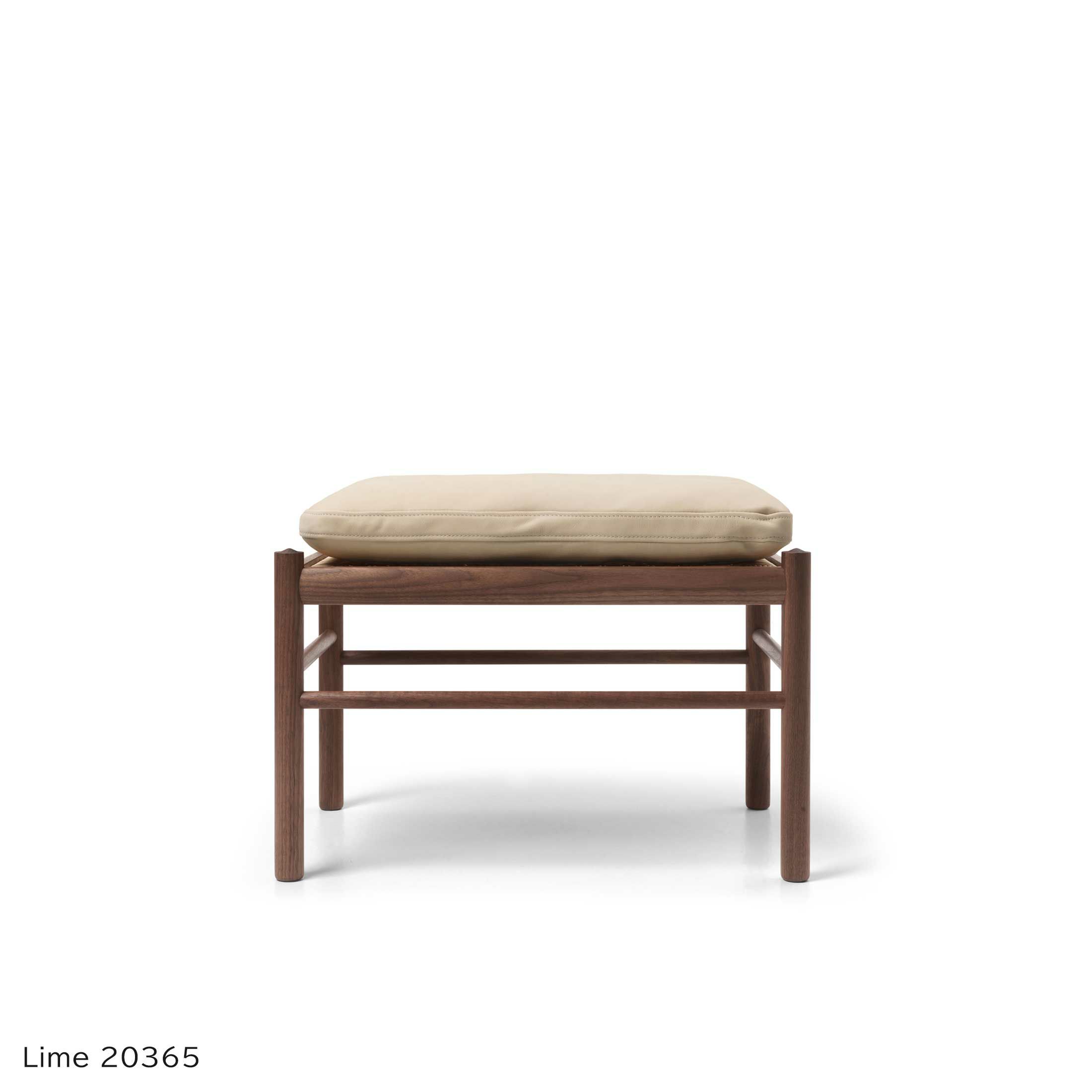 CARL HANSEN & SON （カール・ハンセン＆サン） / OW149F COLONIAL FOOTSTOOL（コロニアルフットスツール） / ウォルナット材・オイル仕上げ / ソーレンセンレザー TERRA