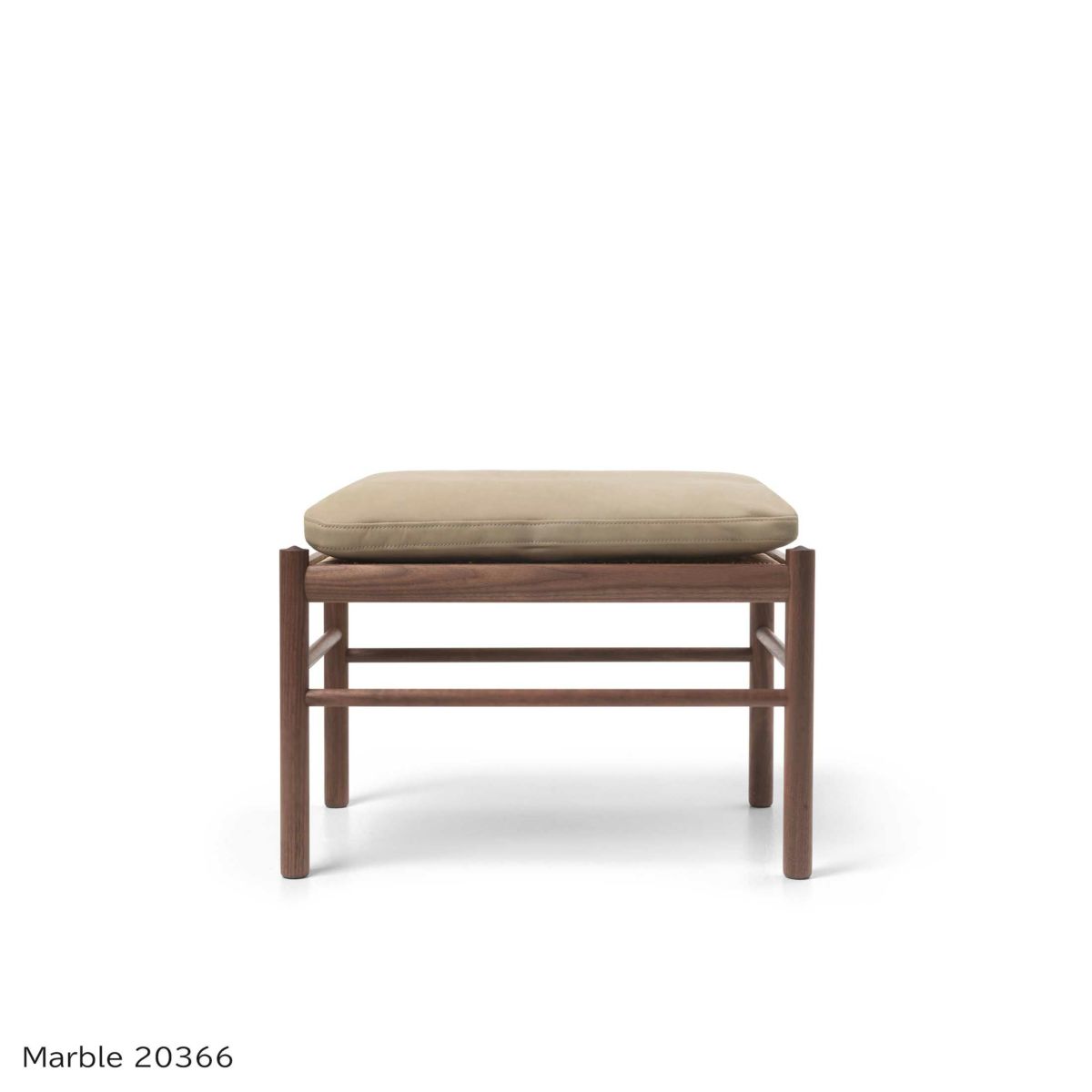 CARL HANSEN & SON （カール・ハンセン＆サン） / OW149F COLONIAL FOOTSTOOL（コロニアルフットスツール） / ウォルナット材・オイル仕上げ / ソーレンセンレザー TERRA