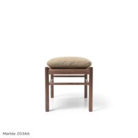 CARL HANSEN & SON （カール・ハンセン＆サン） / OW149F COLONIAL FOOTSTOOL（コロニアルフットスツール） / ウォルナット材・オイル仕上げ / ソーレンセンレザー TERRA
