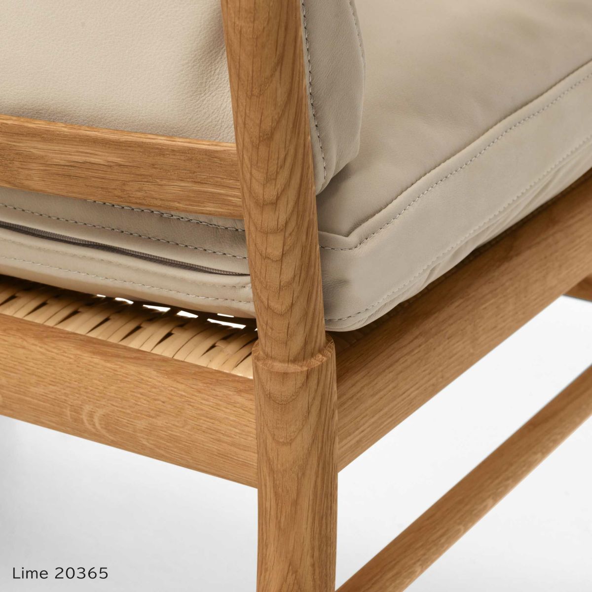 CARL HANSEN & SON （カール・ハンセン＆サン） / OW149-2 COLONIAL SOFA（コロニアルソファ） / オーク材・オイル仕上げ / ソーレンセンレザー TERRA