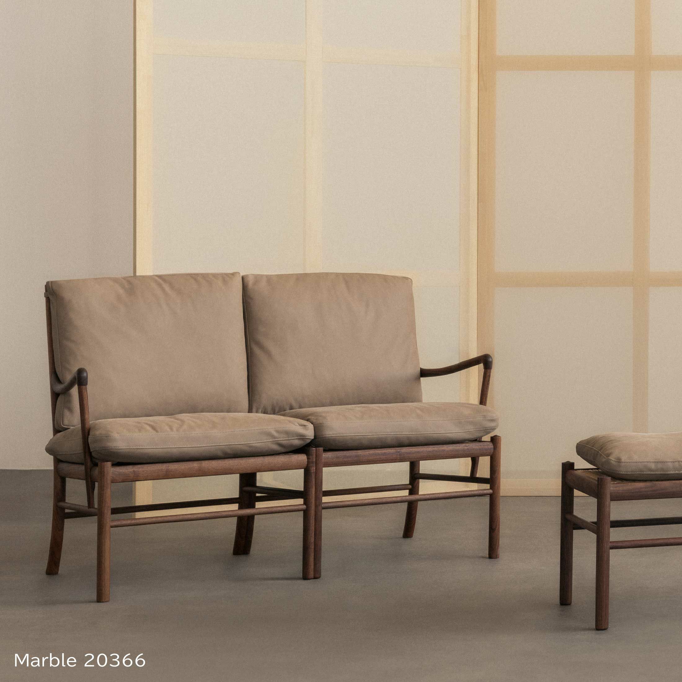 CARL HANSEN & SON （カール・ハンセン＆サン） / OW149-2 COLONIAL SOFA（コロニアルソファ） / ウォルナット材・オイル仕上げ / ソーレンセンレザー TERRA / 2人掛け