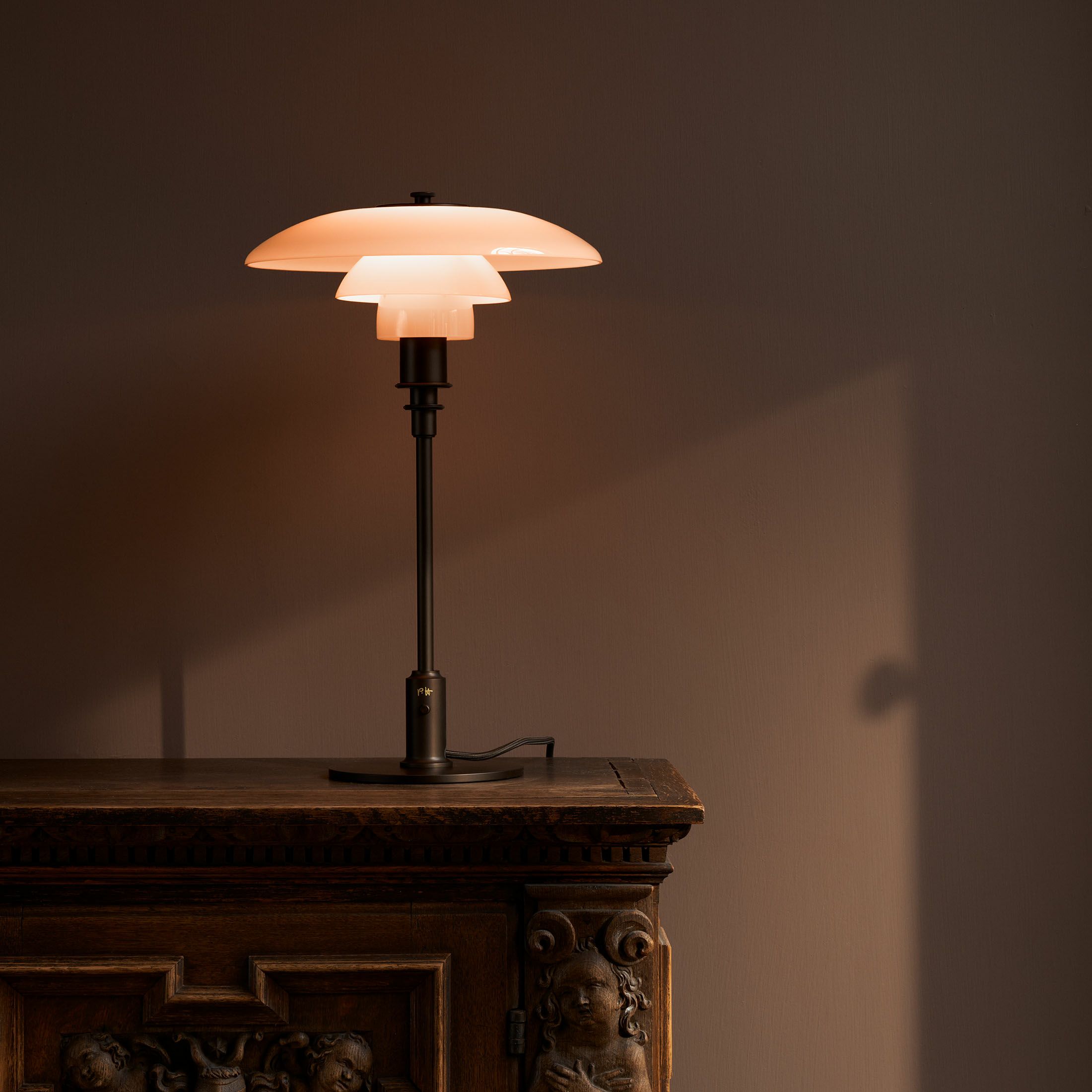 Louis Poulsen（ルイスポールセン） / PH 3/2 Dusty Terracotta Table Lamp（ダスティー・テラコッタ テーブルランプ） / テーブルランプ