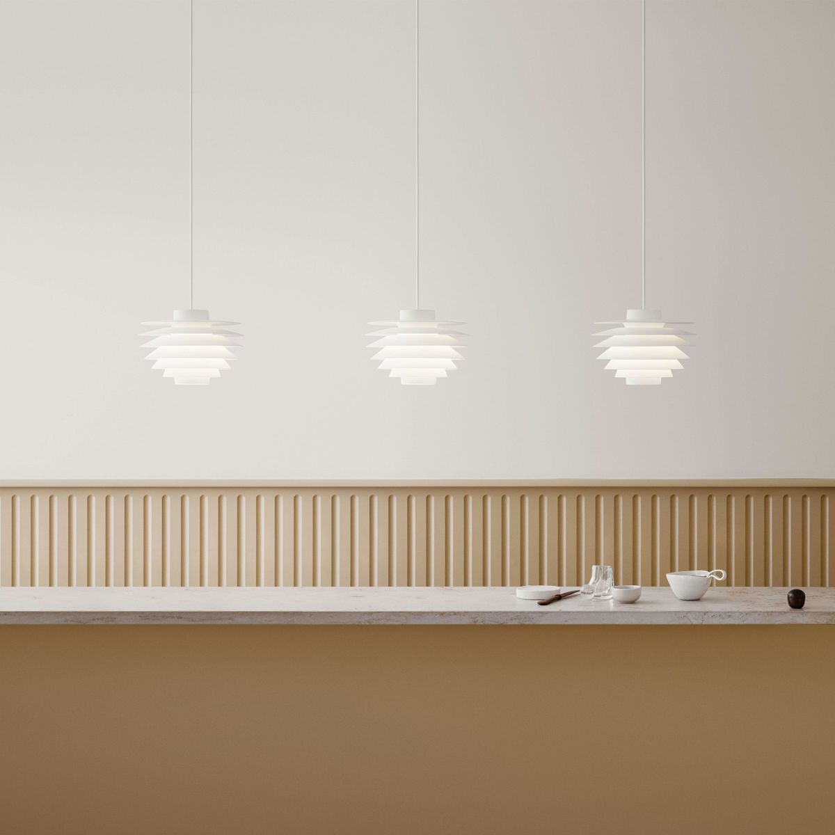 LYFA（リーファ） / VERONA 250 WHITE（ヴェローナ） / Φ250 / ペンダントライト《LED電球プレゼント》