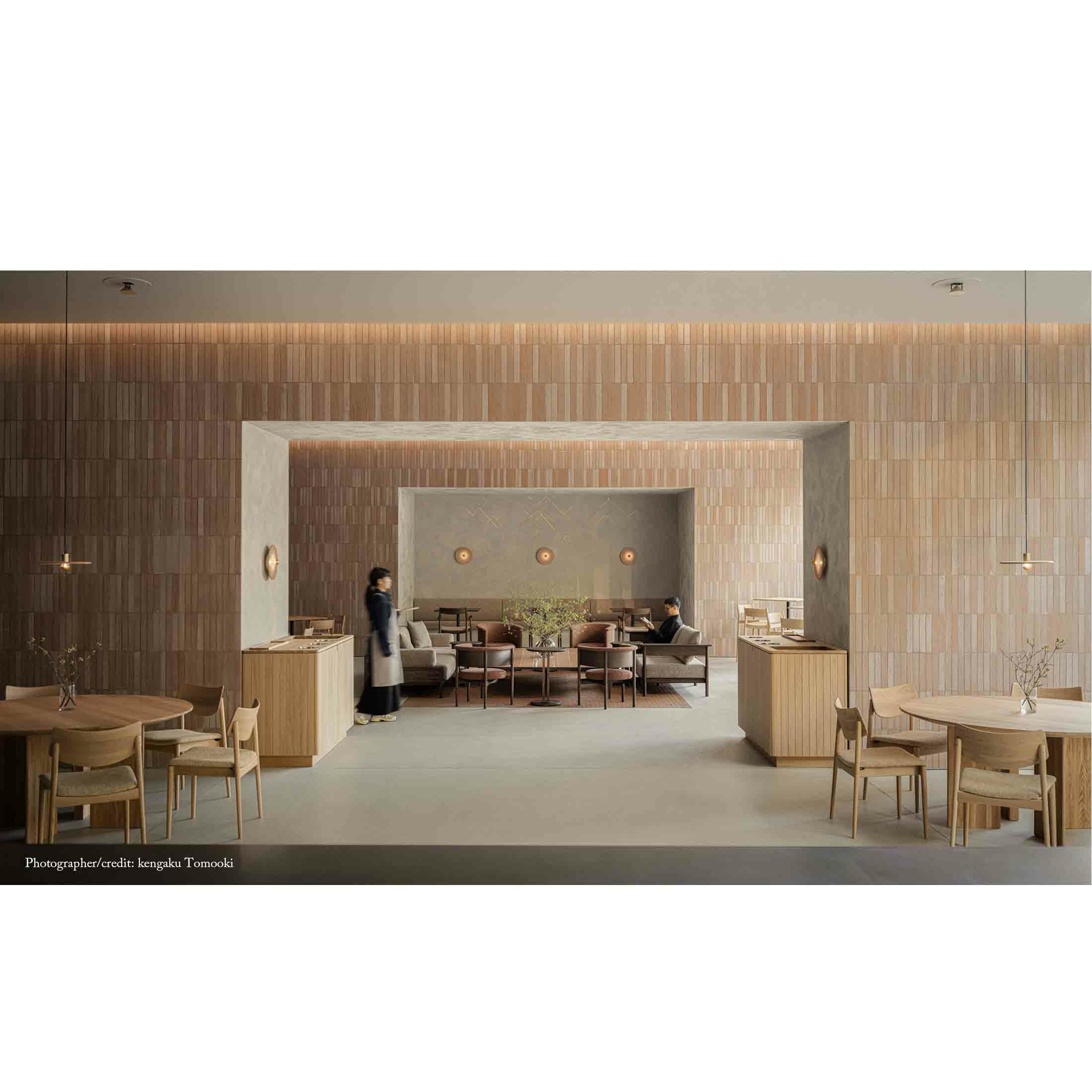 【ジャパンディセット】Karimoku Case（カリモクケース） / A-DT03 Φ120cm / ピュアオーク / ダイニングテーブル ＋ A-DC03×2脚 / ピュアオーク / ダイニングチェア