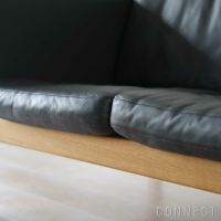 CARL HANSEN & SON（カール・ハンセン＆サン） / CH163 ソファ 3シーター / オーク材・オイル仕上げ / ブラックレザー（Thor301） / 3人掛け