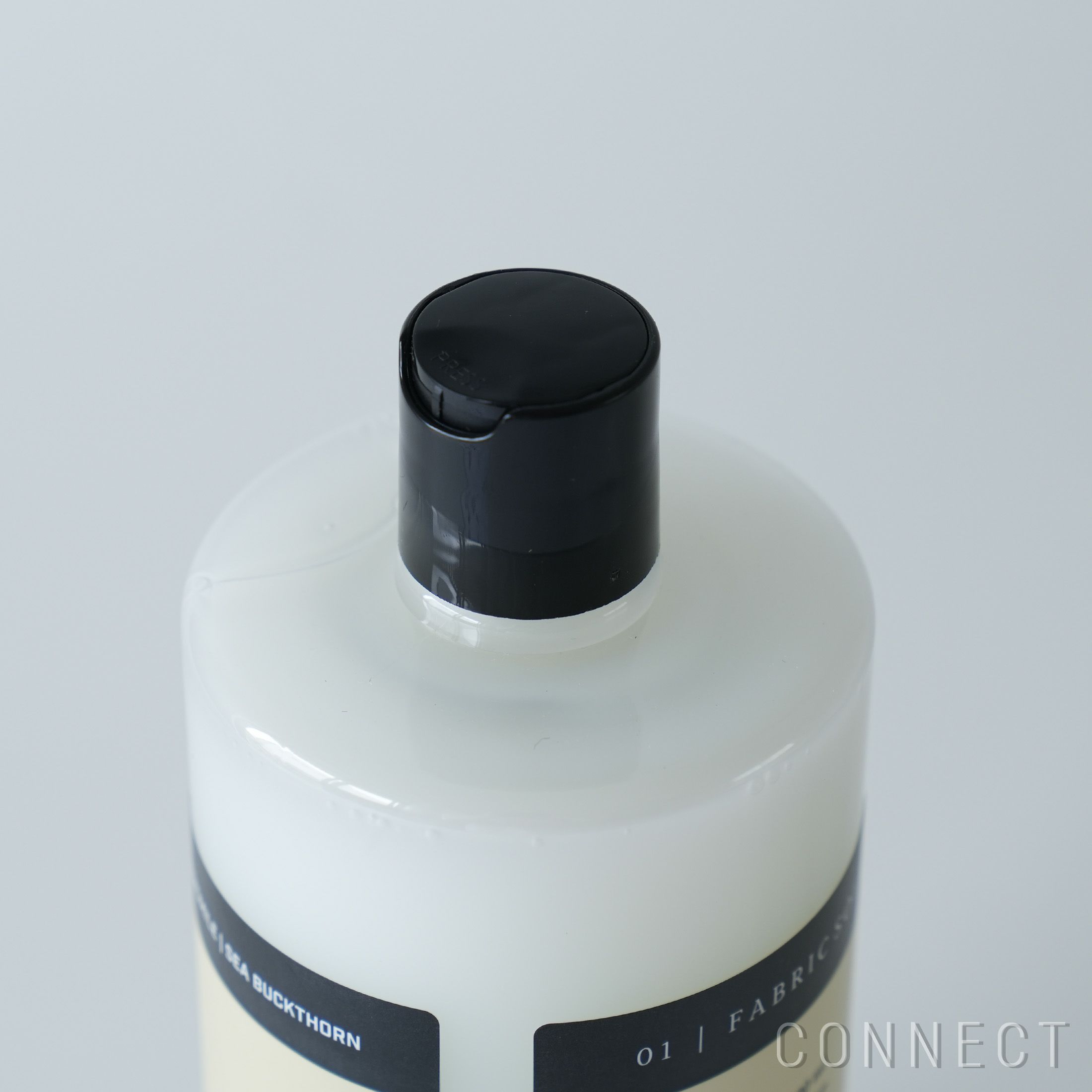 【送料無料】HUMDAKIN（ハムダキン） / FABRIC SOFTNER（ファブリックソフトナー） 01  Chamomile & Sea Buckthorn（カモミール＆シーバックソーン） 1000ml 