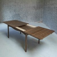 HOUSE OF FINN JUHL（ハウス・オブ・フィンユール） / BOVIRKE TABLE W/EXTENSHION（ボビルケテーブル） / ウォルナット材・オイル仕上げ / 伸長式