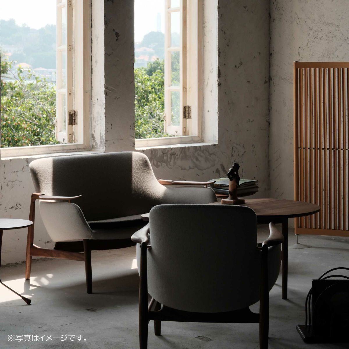 HOUSE OF FINN JUHL（ハウス・オブ・フィンユール） / 53 SOFA / ウォルナット材・オイル仕上げ / Hallingdal 110（ハリンダル） / ソファ