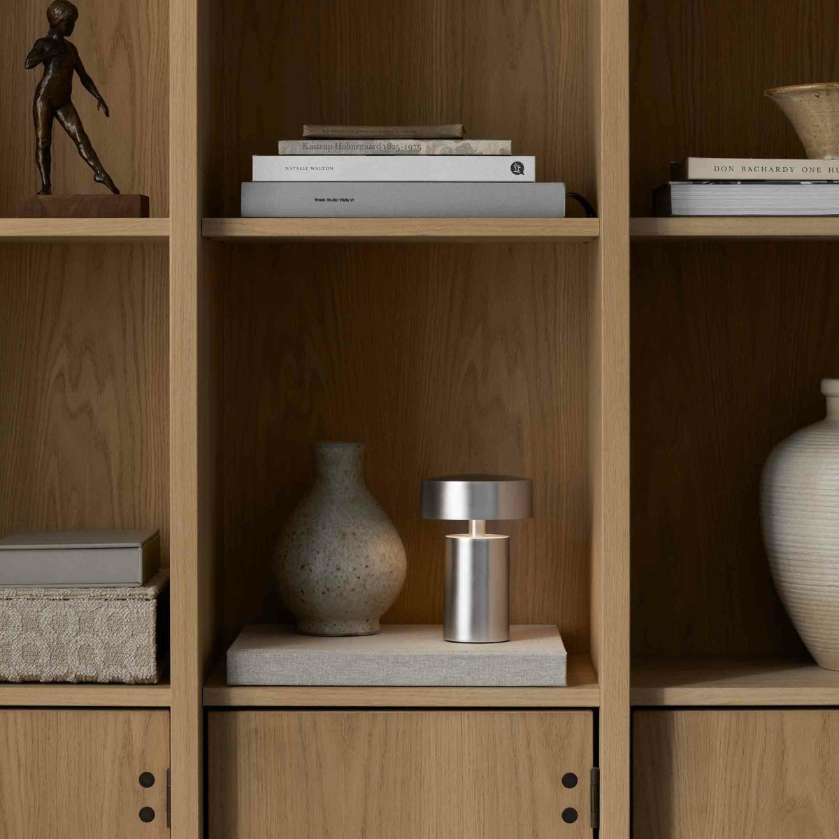 Audo Copenhagen（オドー・コペンハーゲン） / COLUMN PORTABLE LAMP（コラムポータブルランプ） / 全2色 / Table Lamp《レビュー特典付》