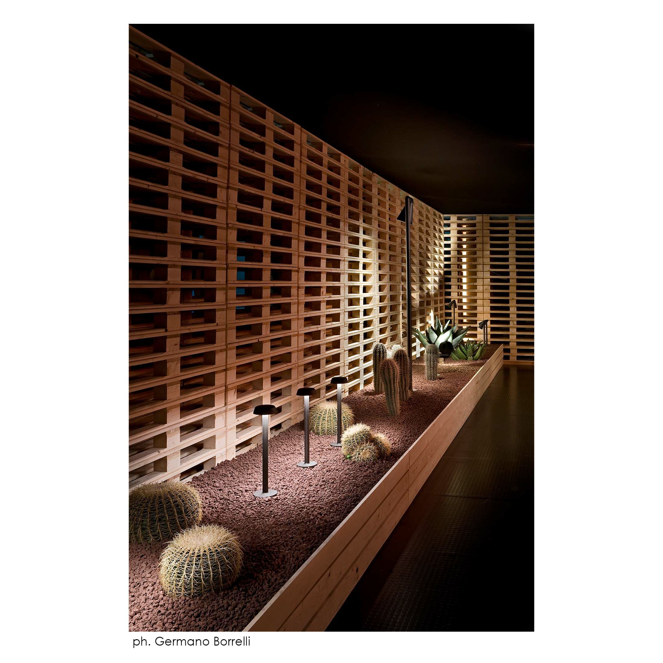 FLOS（フロス） / BELVEDERE CLOVE 1（ベルヴェデーレ グローヴ） / H640 / 全5色 / 庭園灯