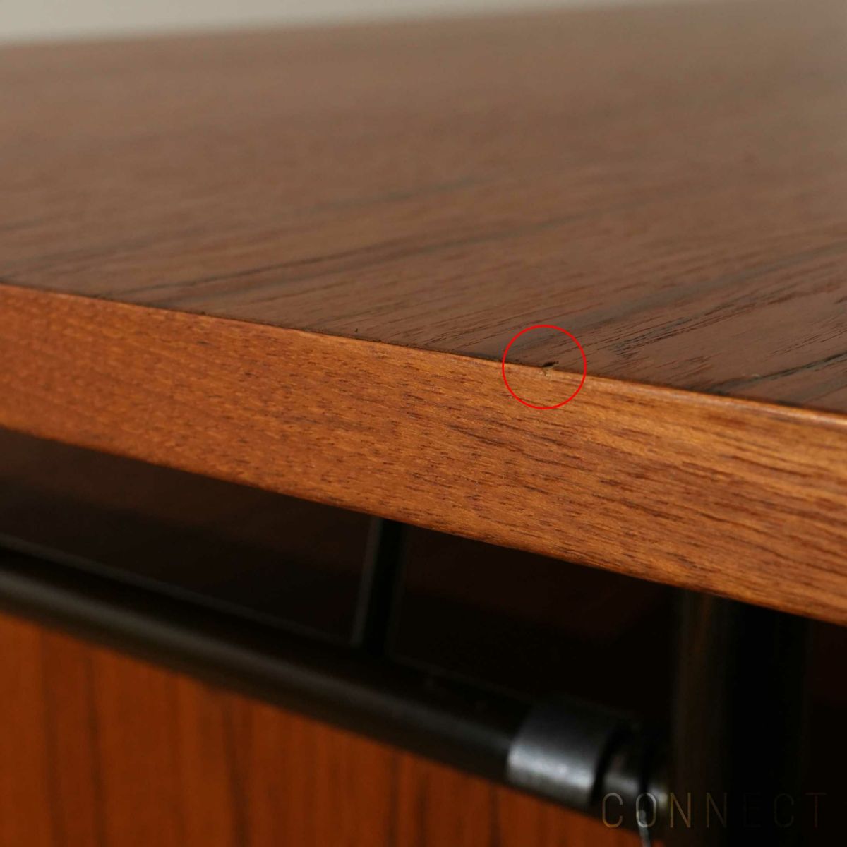 HOUSE OF FINN JUHL（ハウス・オブ・フィンユール） / NYHAVN DESK（ニューハウンデスク） / チーク材・オイル仕上げ / 脚：ブラック / トレイユニット付き（COLD） / デスク / W170cm