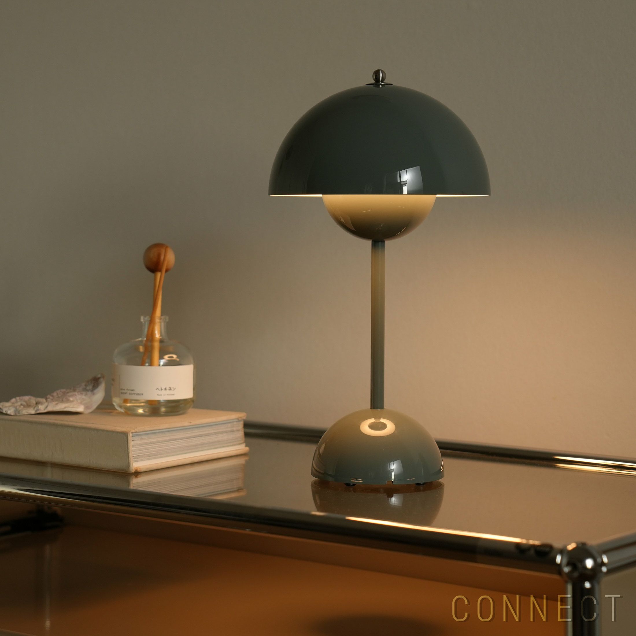 &Tradition（アンドトラディション） / Flowerpot Portable VP9 MG（フラワーポット ポータブル VP9 MG） / 全9色 / テーブルランプ