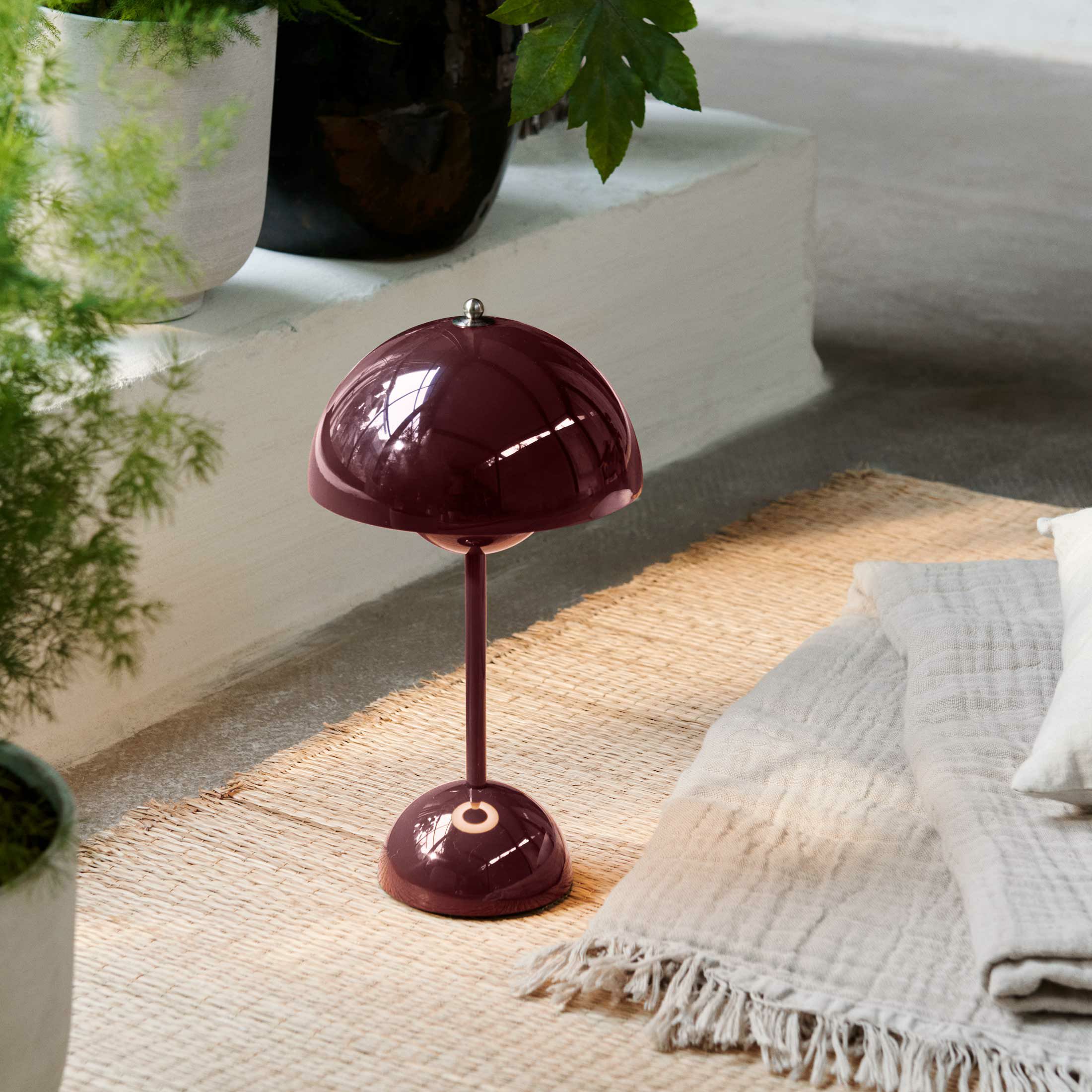 &Tradition（アンドトラディション） / Flowerpot Portable VP9 MG（フラワーポット ポータブル VP9 MG） / 全9色 / テーブルランプ