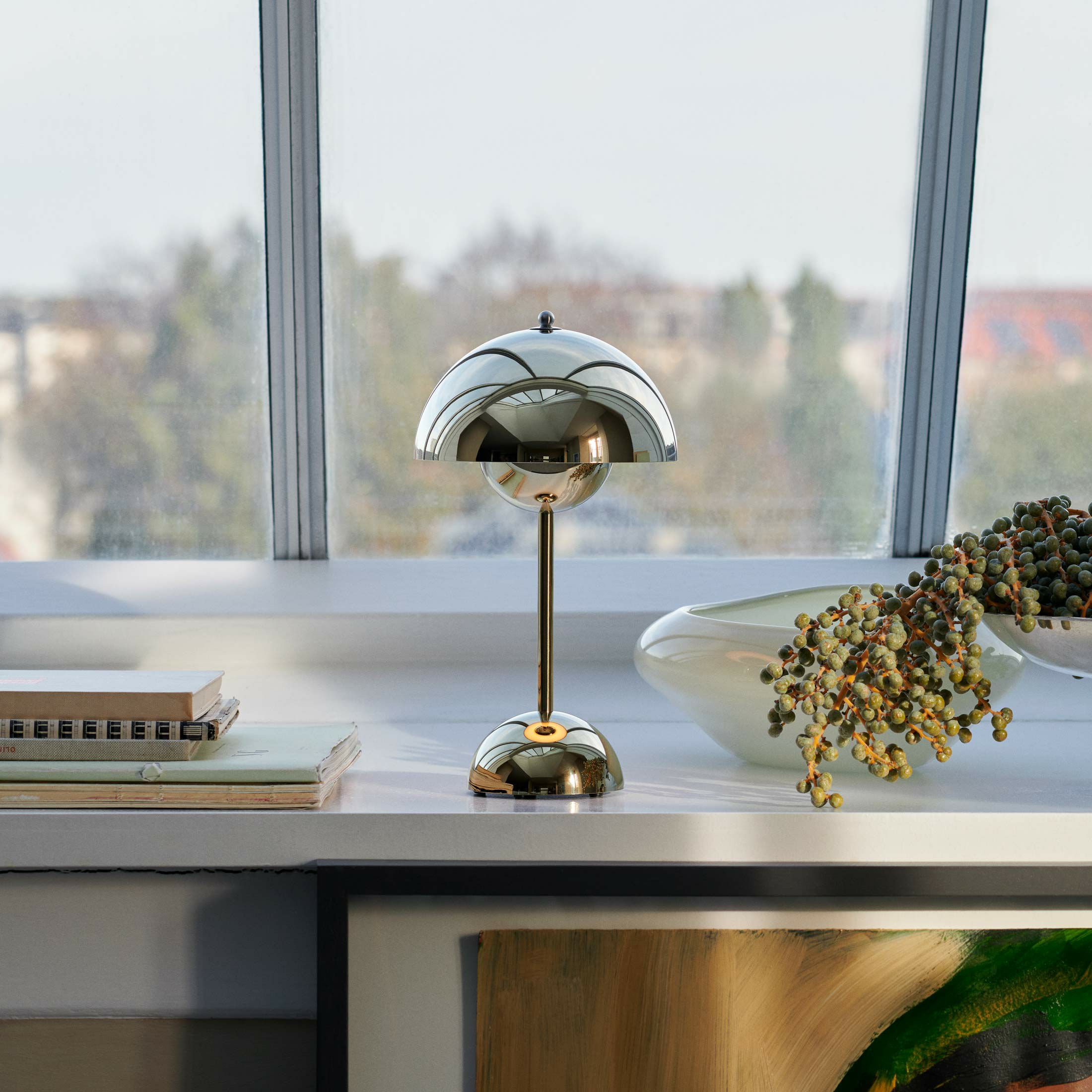 &Tradition（アンドトラディション） / Flowerpot Portable VP9 MG（フラワーポット ポータブル VP9 MG） / 全2色 / テーブルランプ