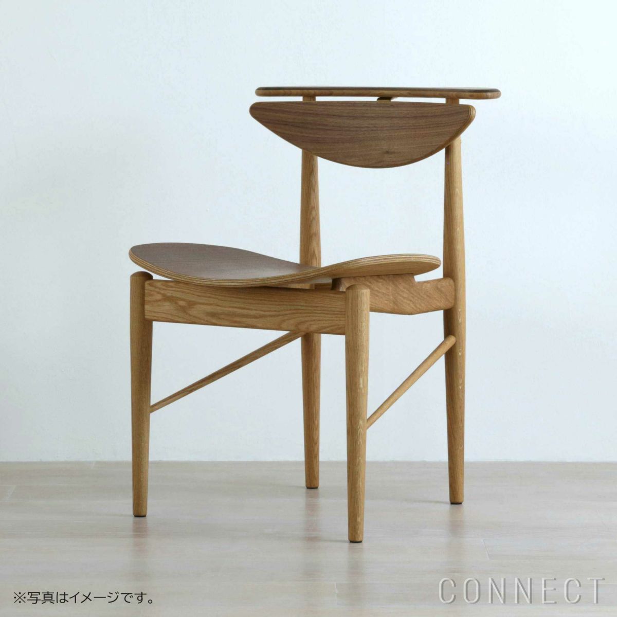 HOUSE OF FINN JUHL（ハウス・オブ・フィンユール） / READING CHAIR W（リーディングチェア） / オーク材・ウォルナット材・ダークオイル仕上げ（べニヤタイプ） / チェア