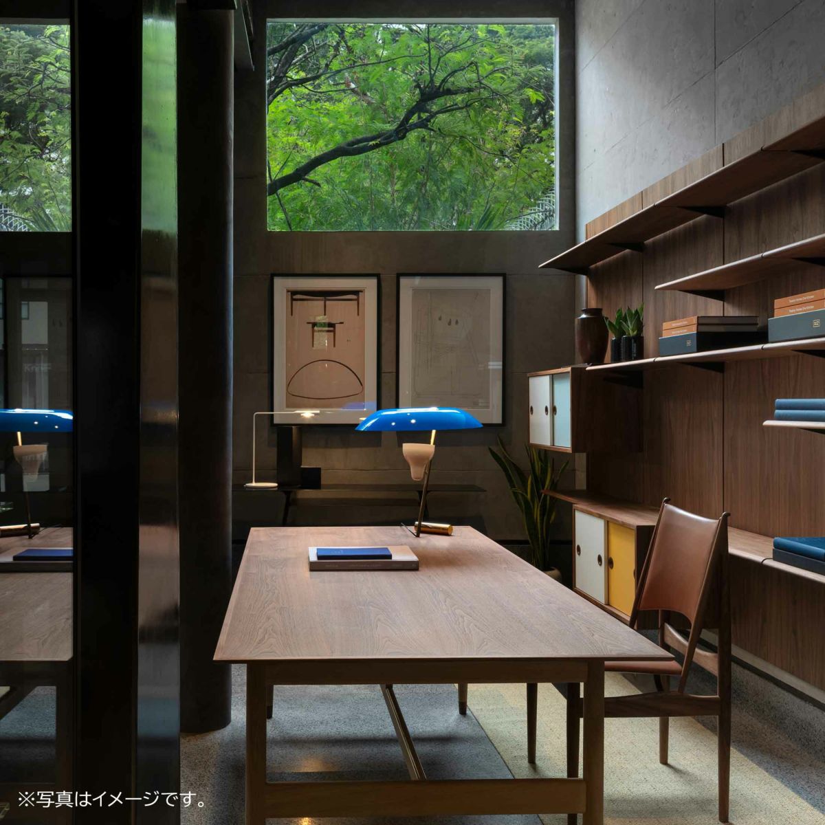 HOUSE OF FINN JUHL（ハウス・オブ・フィンユール） / KAUFMANN TABLE（カウフマンテーブル） / オーク材・ウォルナット材・オイル仕上げ / デスク