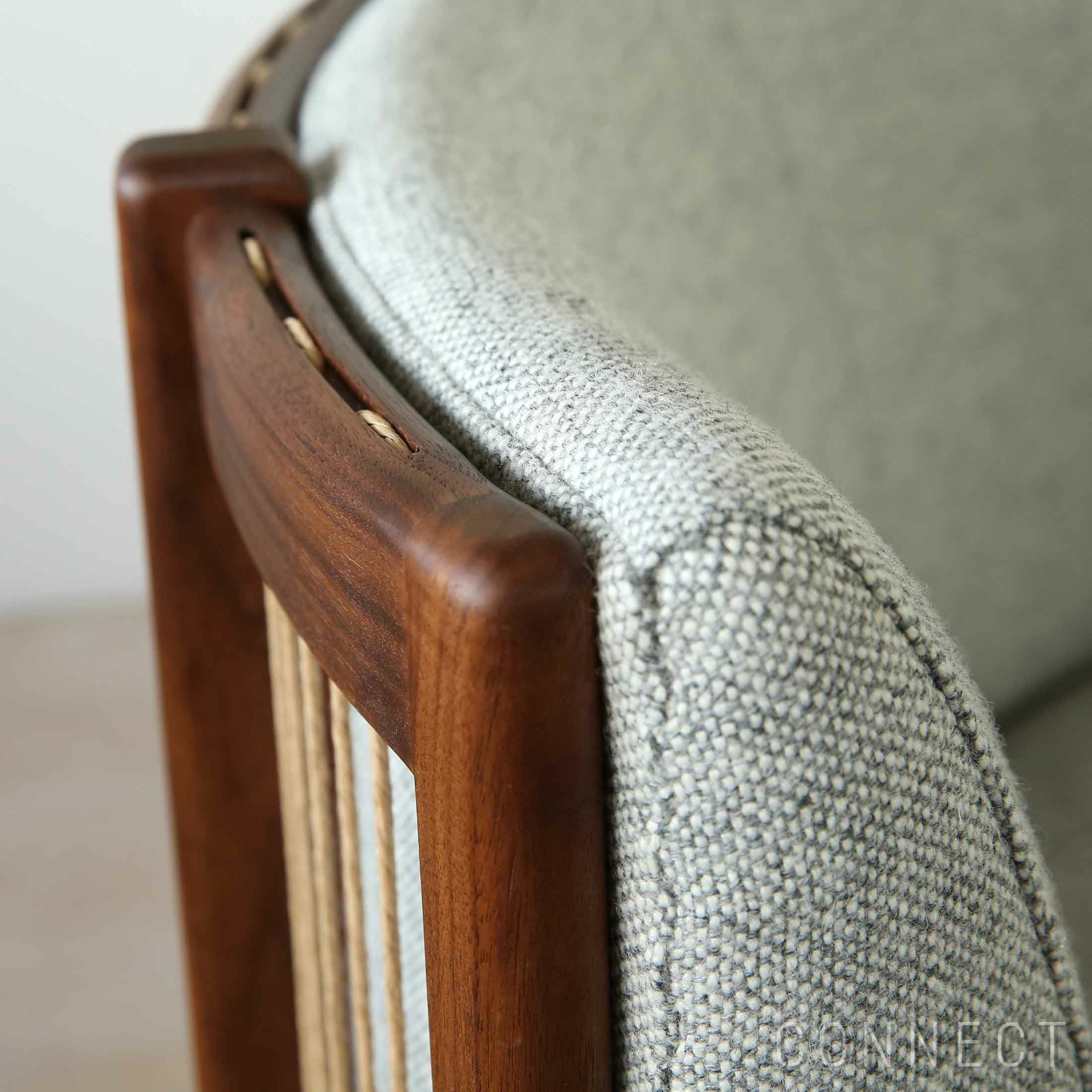 CARL HANSEN & SON （カール・ハンセン＆サン） / RF1903 SIDEWAYS SOFA（サイドウェイ・ソファ） / ウォルナット材・オイル仕上げ / Hallingdal 116（ハリンダル） / 2人掛け