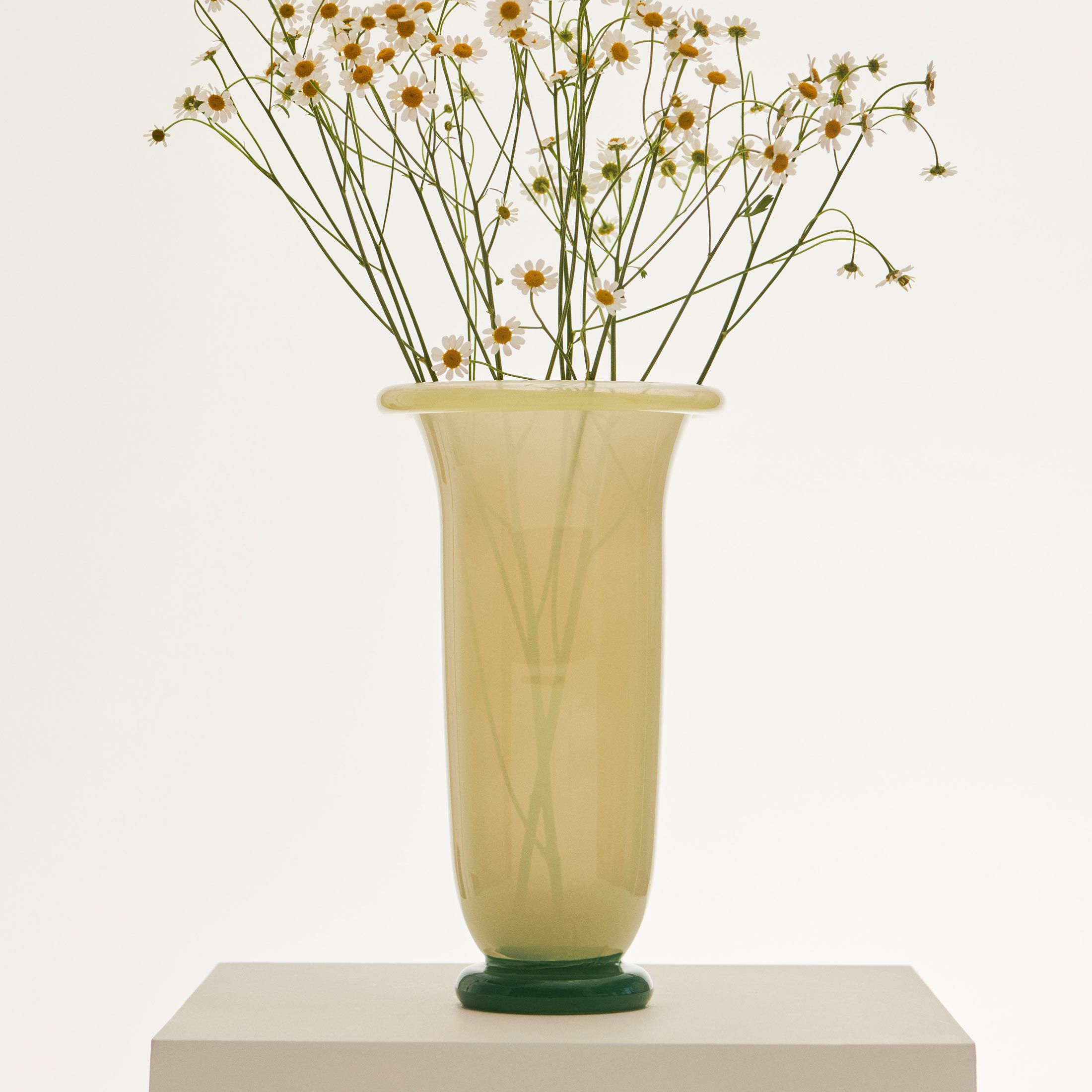 HAY（ヘイ） / EMPIRE VASE（エンパイアベース） / Lサイズ / サンド / H25cm / フラワーベース