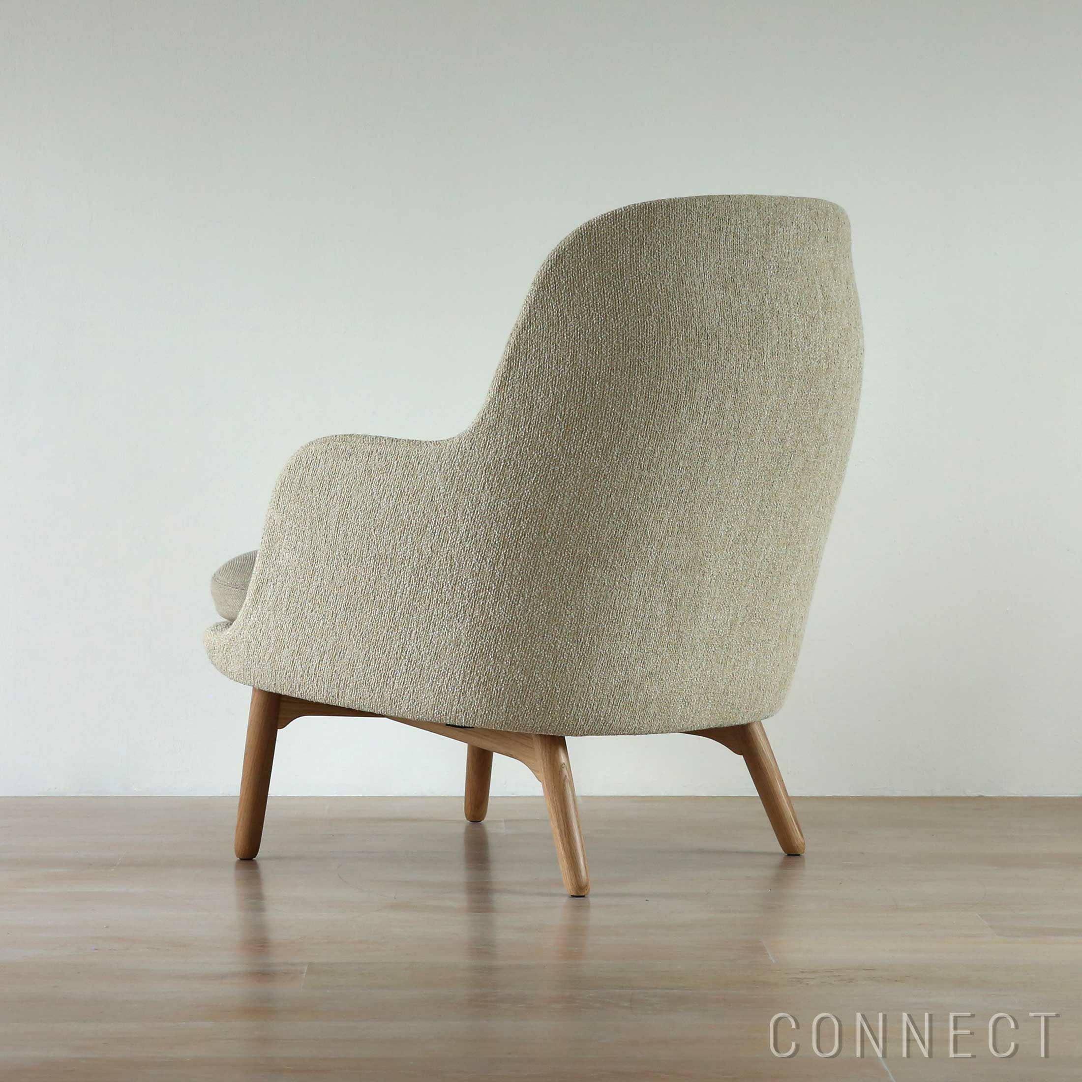 FRITZ HANSEN（フリッツ・ハンセン） / FRI（フリチェア） / ウッドベース / Sunniva（スニバ）233 ライトベージュ×Moss（モス）0019 / ラウンジチェア