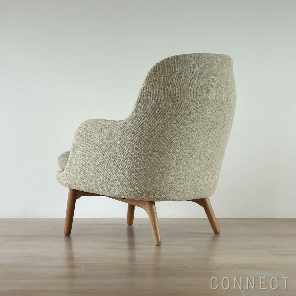 FRITZ HANSEN（フリッツ・ハンセン） / FRI（フリチェア） / ウッドベース / Sunniva（スニバ）233 ライトベージュ×Moss（モス）0019 / ラウンジチェア