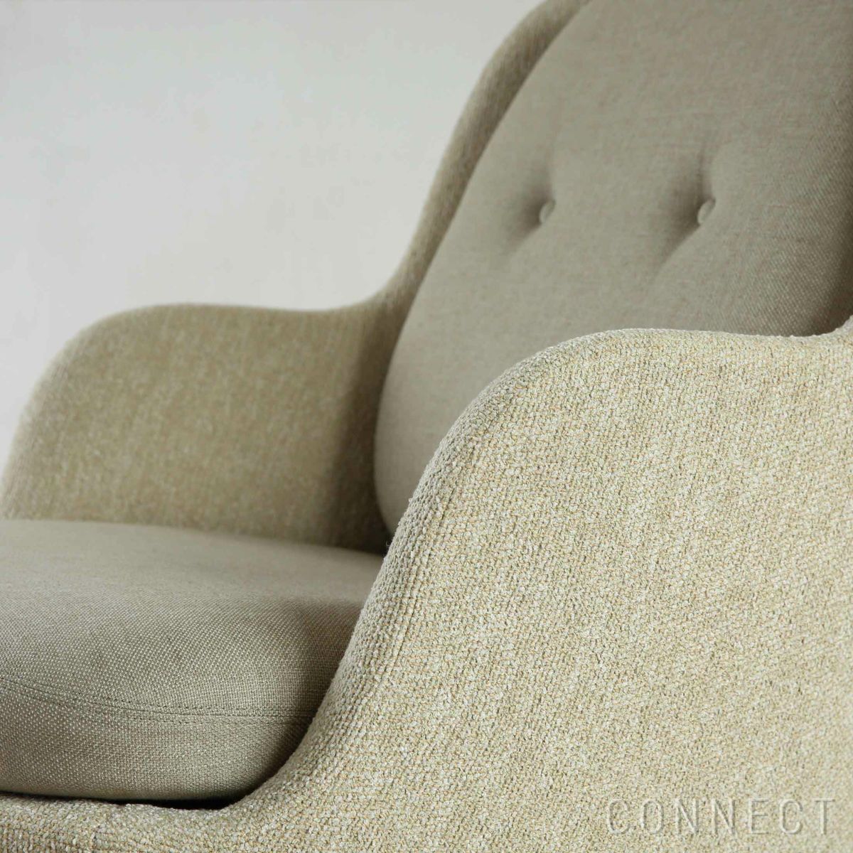 FRITZ HANSEN（フリッツ・ハンセン） / FRI（フリチェア） / ウッドベース / Sunniva（スニバ）233 ライトベージュ×Moss（モス）0019 / ラウンジチェア