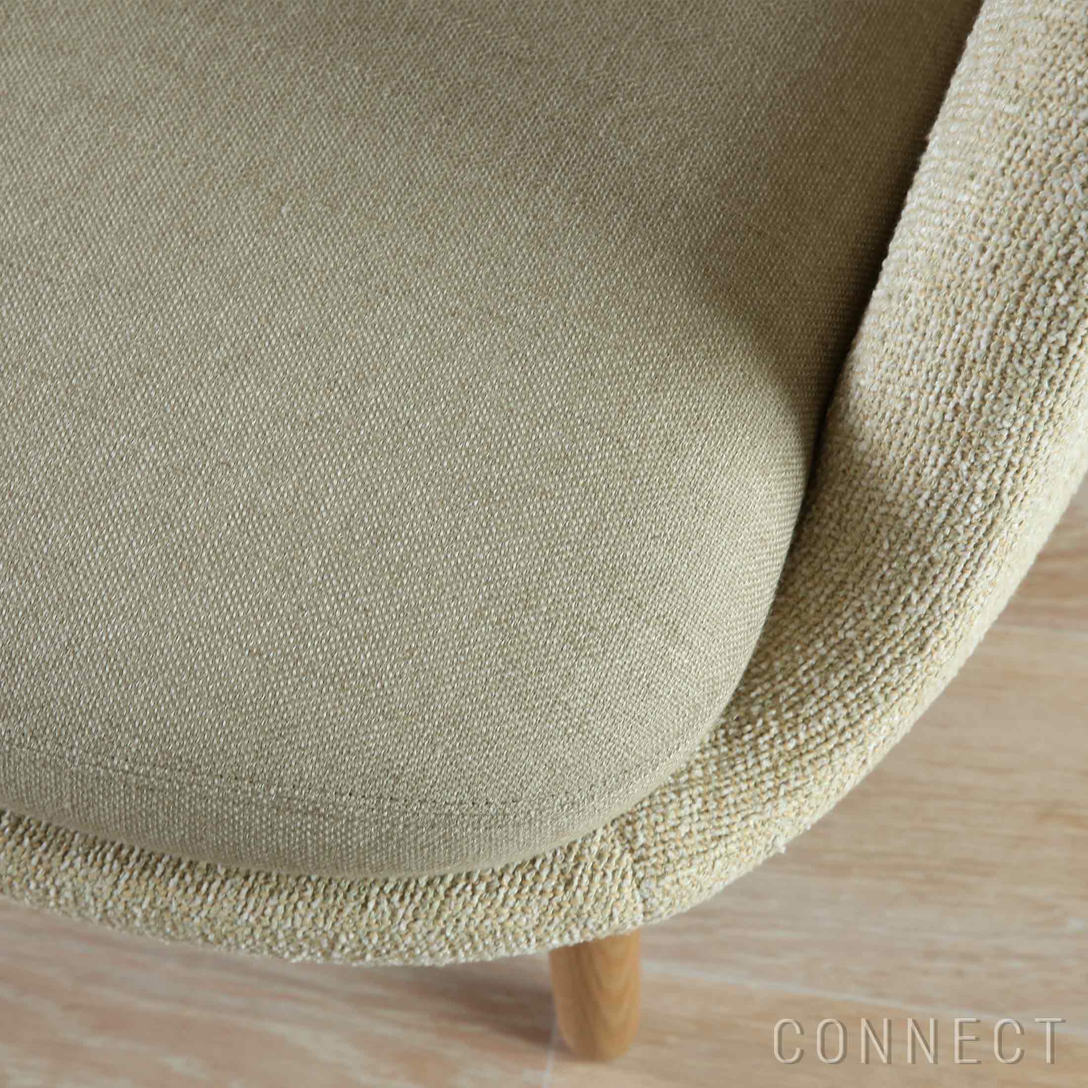 FRITZ HANSEN（フリッツ・ハンセン） / FRI（フリチェア） / ウッドベース / Sunniva（スニバ）233 ライトベージュ×Moss（モス）0019 / ラウンジチェア