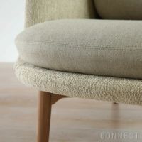 FRITZ HANSEN（フリッツ・ハンセン） / FRI（フリチェア） / ウッドベース / Sunniva（スニバ）233 ライトベージュ×Moss（モス）0019 / ラウンジチェア