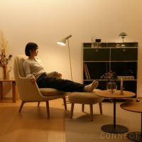 FRITZ HANSEN（フリッツ・ハンセン） / FRI（フリチェア） / ウッドベース / Sunniva（スニバ）233 ライトベージュ×Moss（モス）0019 / ラウンジチェア