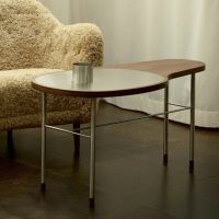 HOUSE OF FINN JUHL（ハウス・オブ・フィンユール） / ROSS COFFEE TABLE（トレイテーブル） / ウォルナット材・オイル仕上げ / コーヒーテーブル