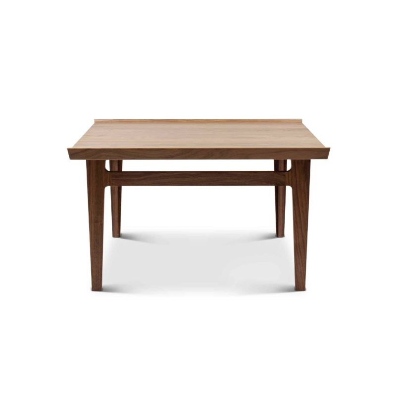 HOUSE OF FINN JUHL（ハウス・オブ・フィンユール） / 500 TABLE / ウォルナット材・オイル仕上げ / コーヒーテーブル