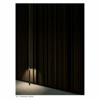 FLOS（フロス） / BELLHOP BOLLARD 850（ベルホップ ボラード） / H380 / 3000K / 全6色 / 庭園灯