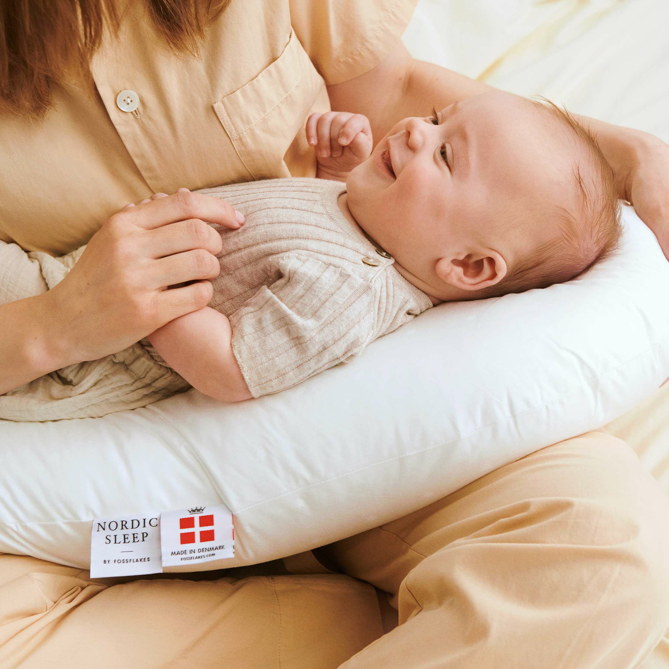 NORDIC SLEEP（ノルディック スリープ） / ノルディック スリープ ナーシングピロー（授乳サポート枕） / カバー付き / ボディピロー