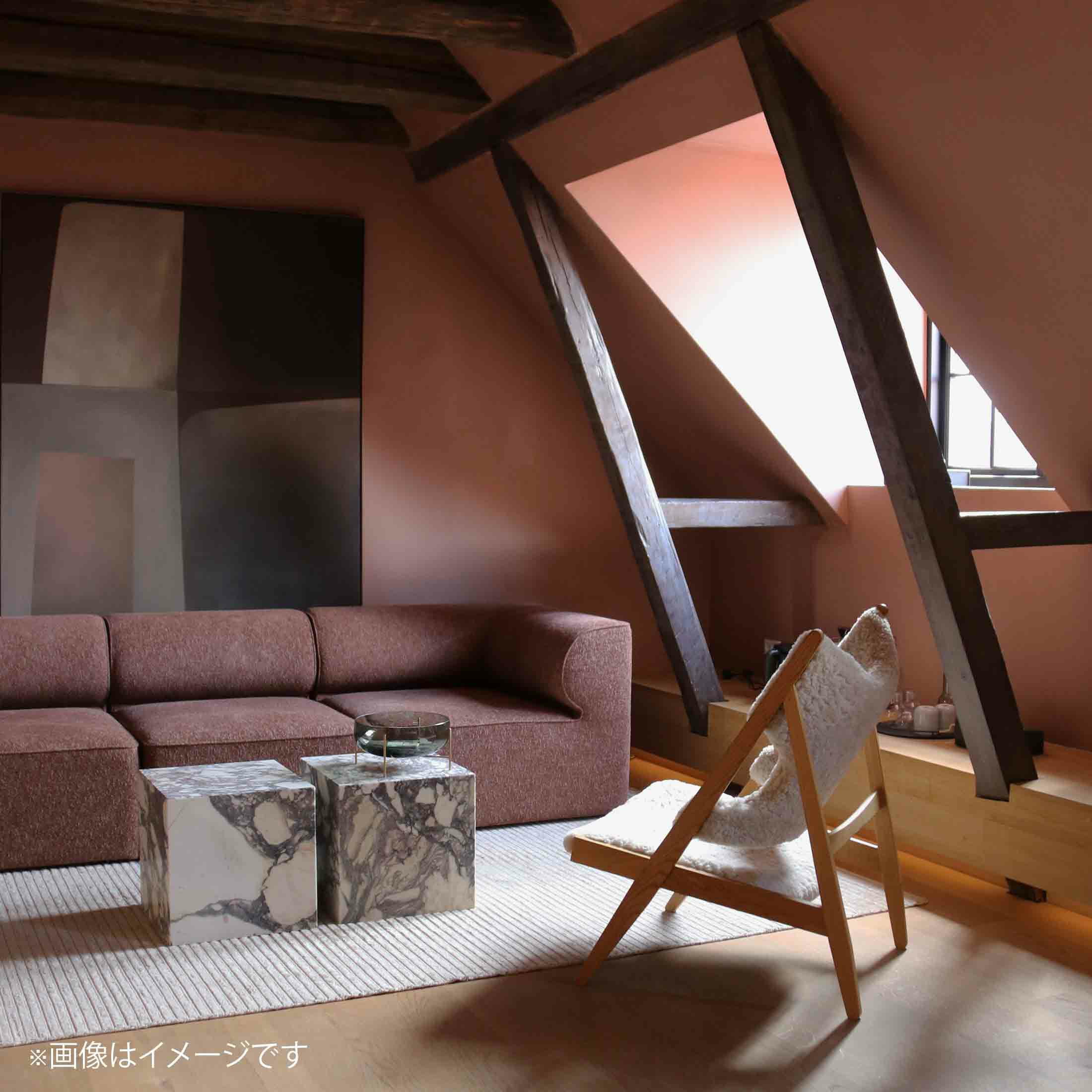 Audo Copenhagen（オドー・コペンハーゲン） / PLINTH CUBIC（プリンス キュービック） / 大理石 / テーブル