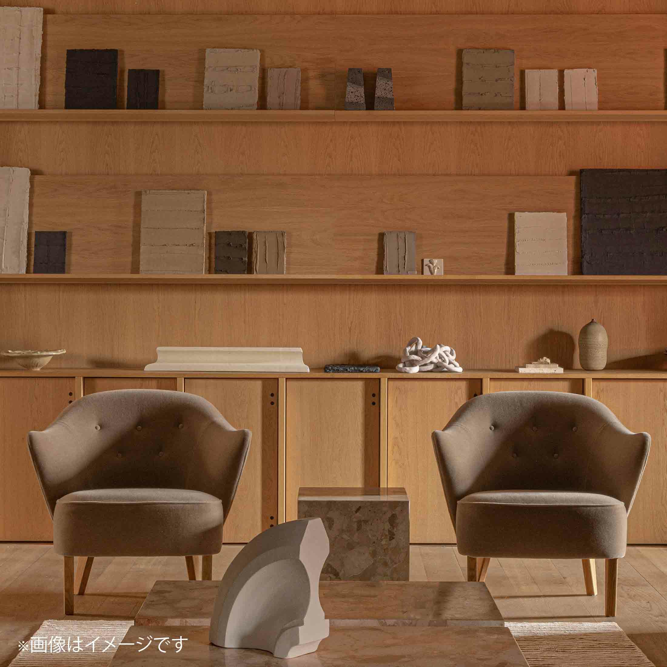 Audo Copenhagen（オドー・コペンハーゲン） / PLINTH CUBIC（プリンス キュービック） / 大理石 / テーブル