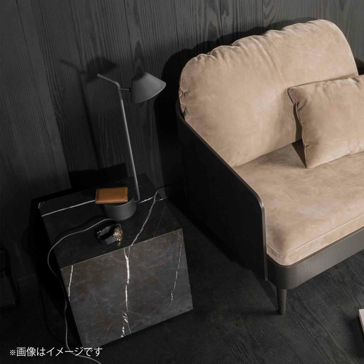 Audo Copenhagen（オドー・コペンハーゲン） / PLINTH CUBIC（プリンス キュービック） / 大理石 / テーブル