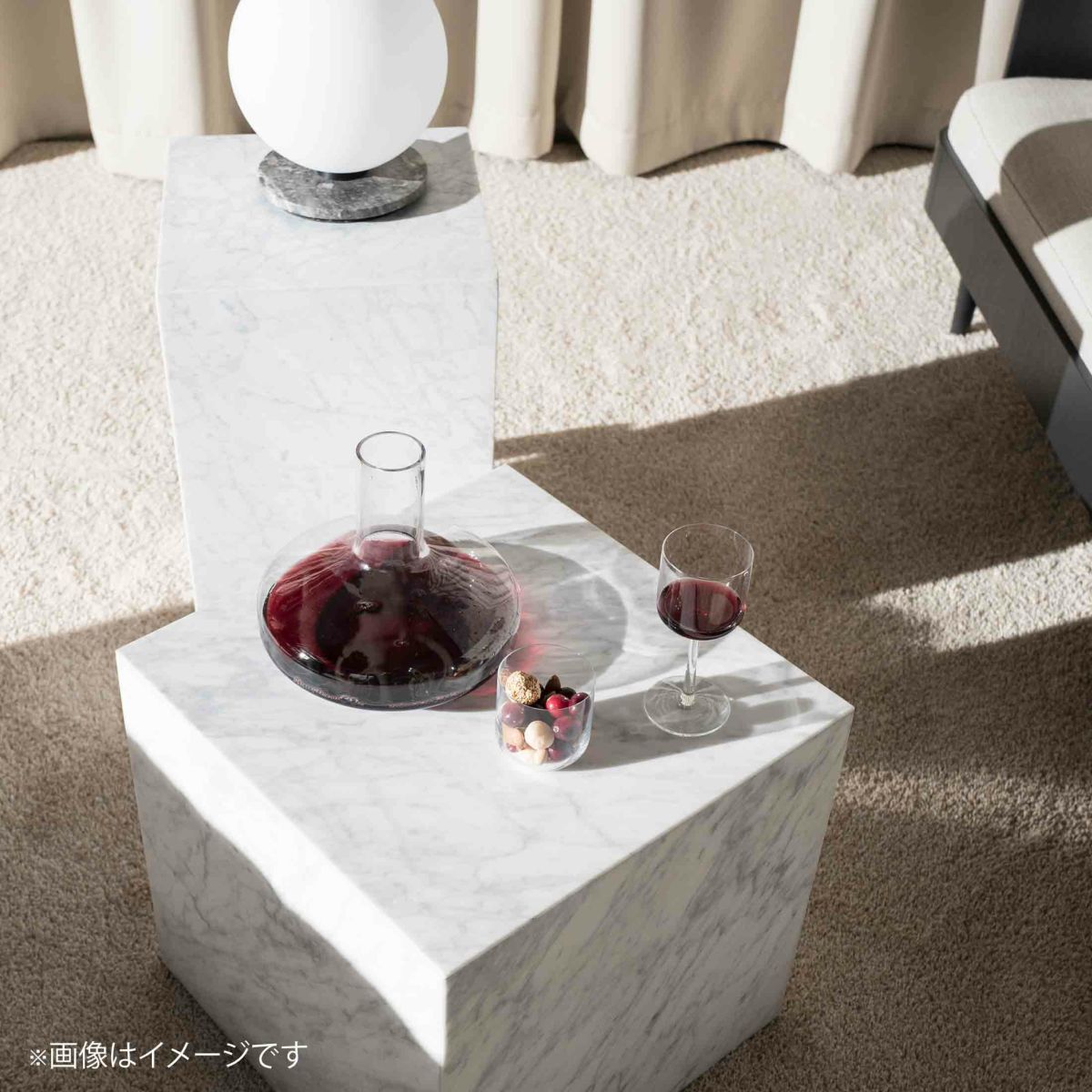 Audo Copenhagen（オドー・コペンハーゲン） / PLINTH CUBIC（プリンス キュービック） / 大理石 / テーブル